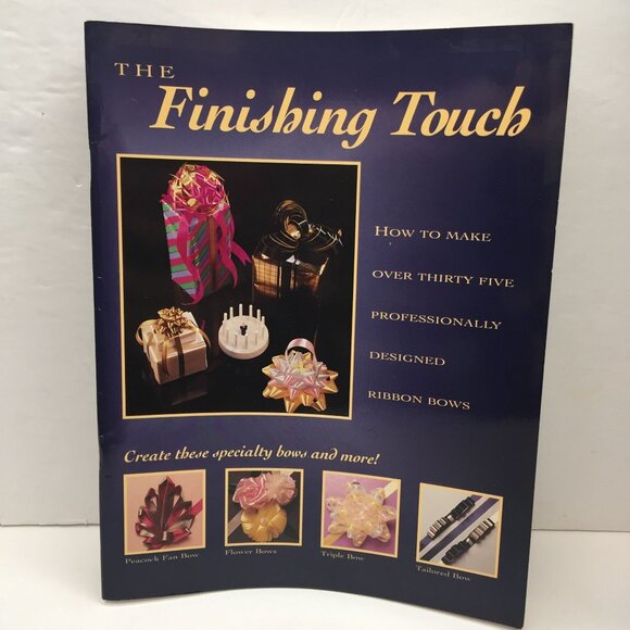 Vintage 2 Book Set Creative Gift Wrapping Fun Easy Finishing Touch 35 Ribbon Bow - Picture 2 of 16